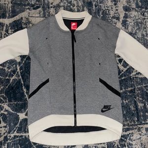 Nike tech jacket